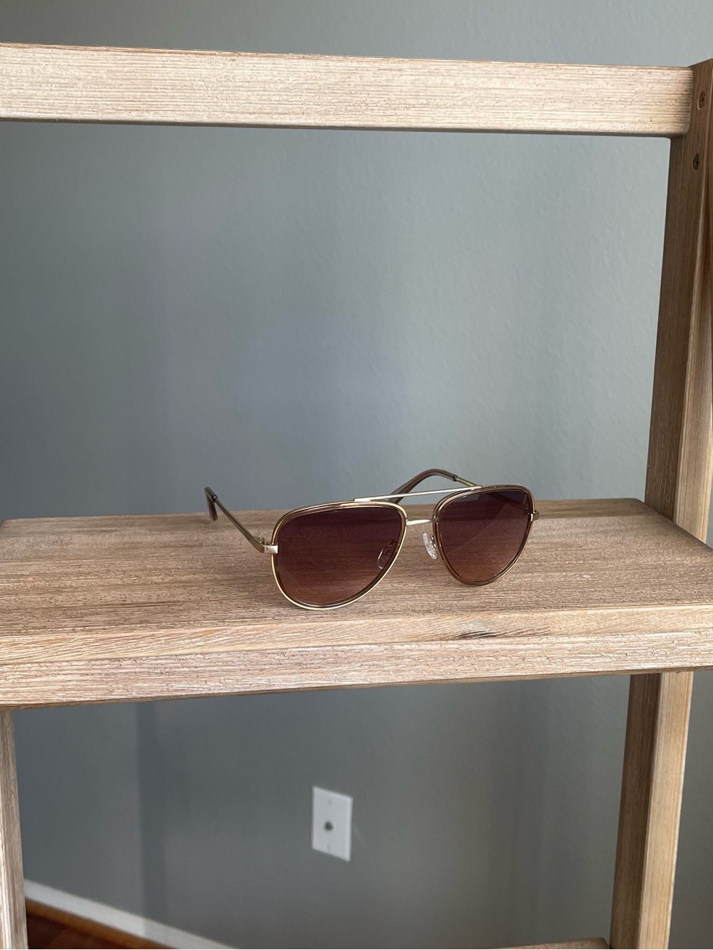 QUAY All In Medium Aviator Oversized Sunglasses Doe/Brown Fawn UV Protection Uni - Picture 3 of 10